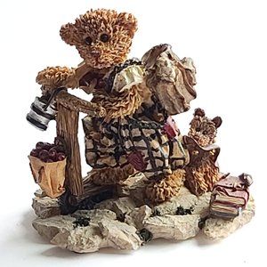 💕SOLD💕Cottage Collectibles by Ganz - Dexter & Scrubber